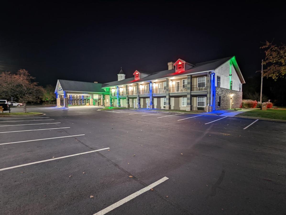 Hotel Baymont By Wyndham Washington Exterior foto